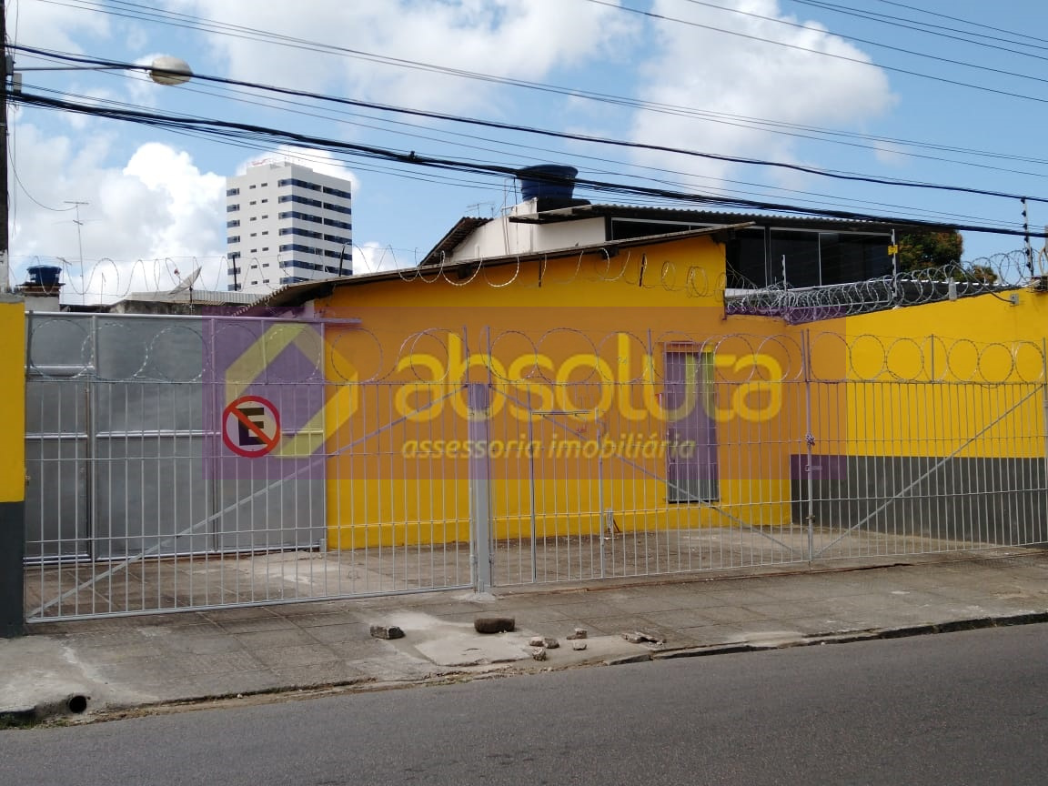 Casa comercial para locação na Madalena