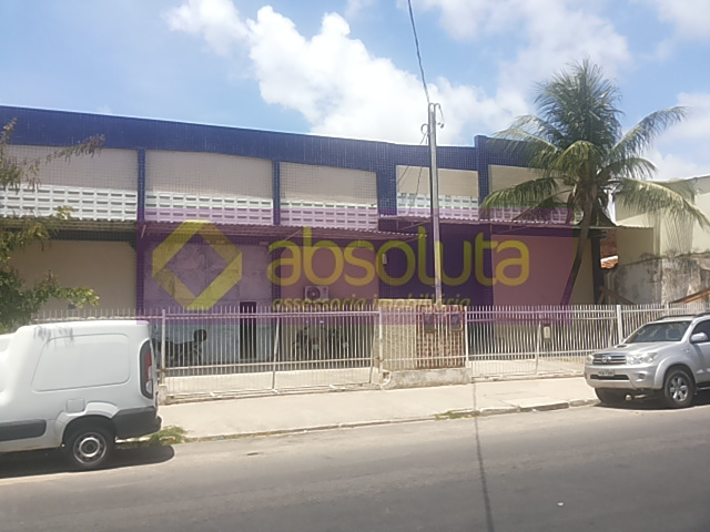 Galpão para locação em Massangana