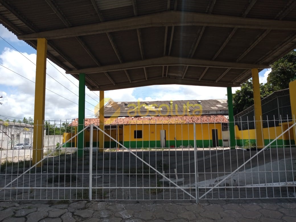 Galpão para locação na Cruz Cabugá
