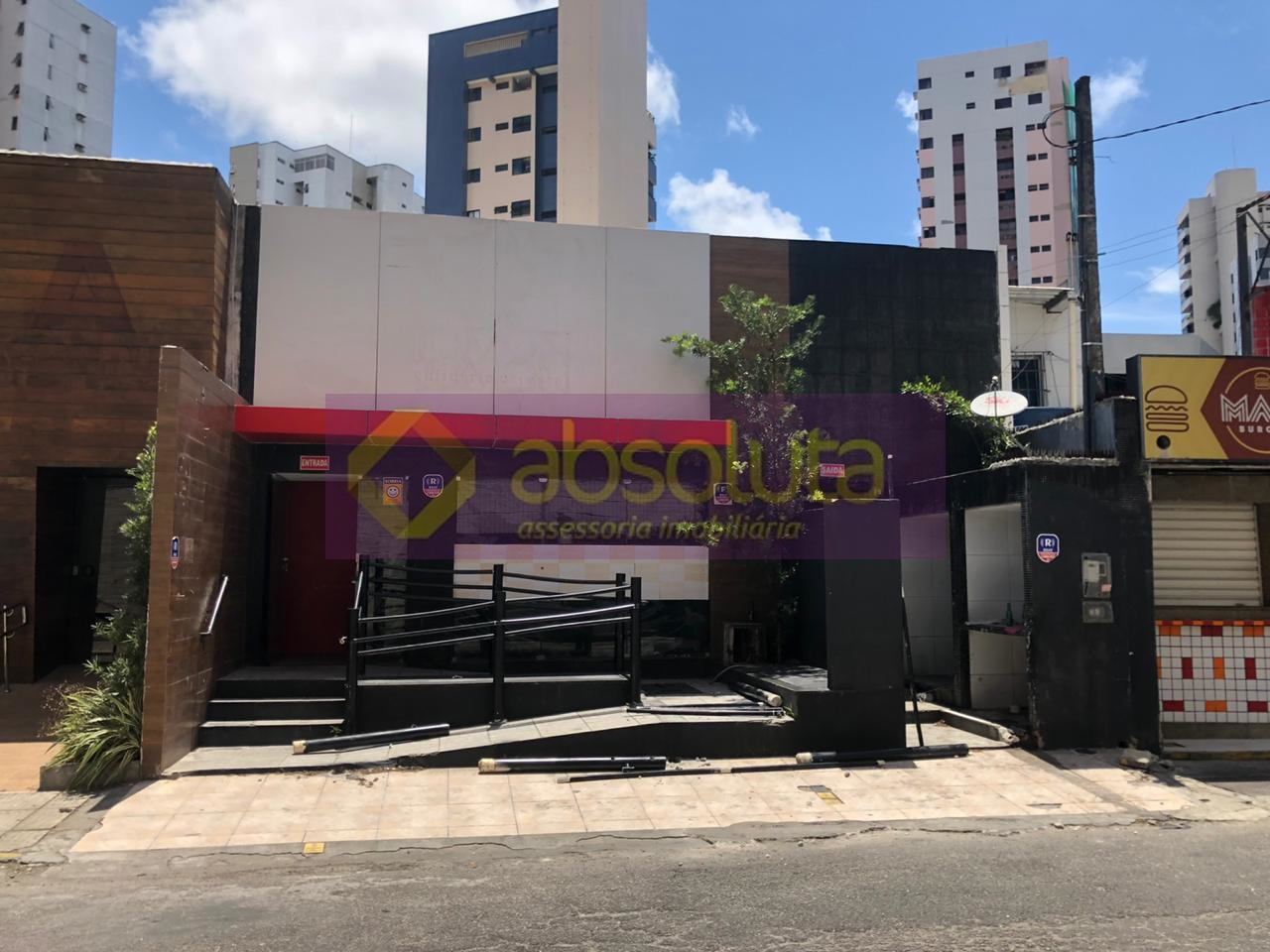 Casa comercial para locação nos Aflitos