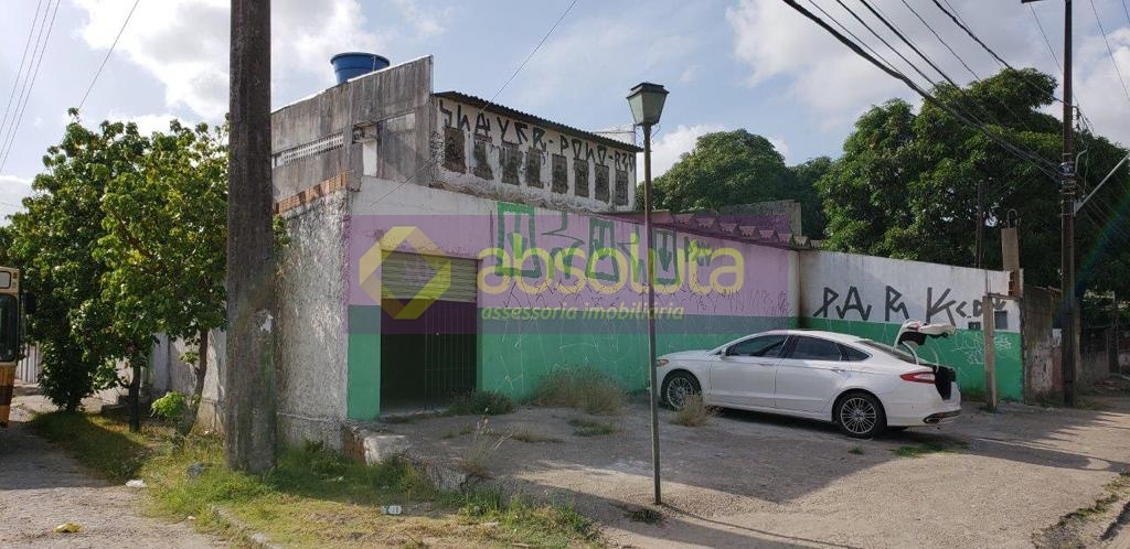 Galpão para locação ou venda na Caxangá